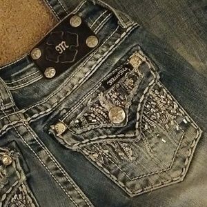 Super cute girls Miss Me Jeans❤️